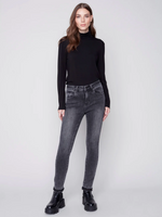 Load image into Gallery viewer, Skinny Jeans with Chain Hem
