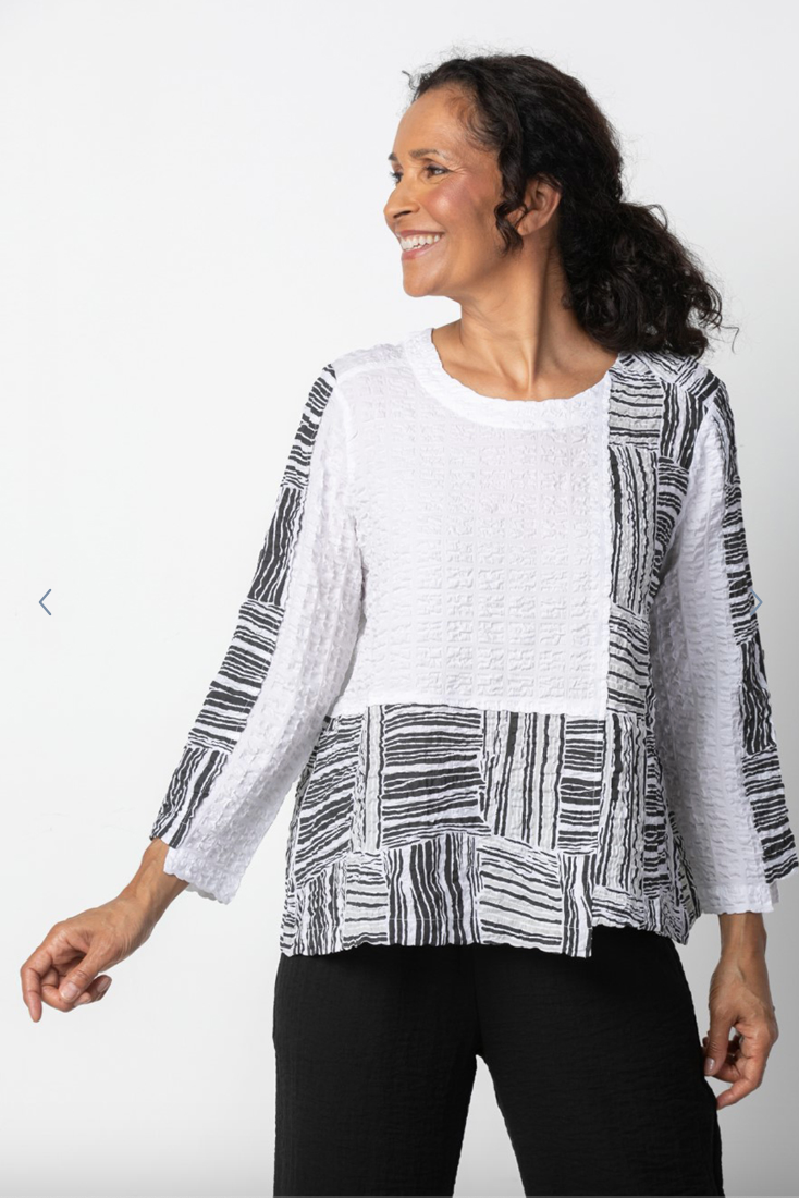 Pucker Weave Mixed Pullover